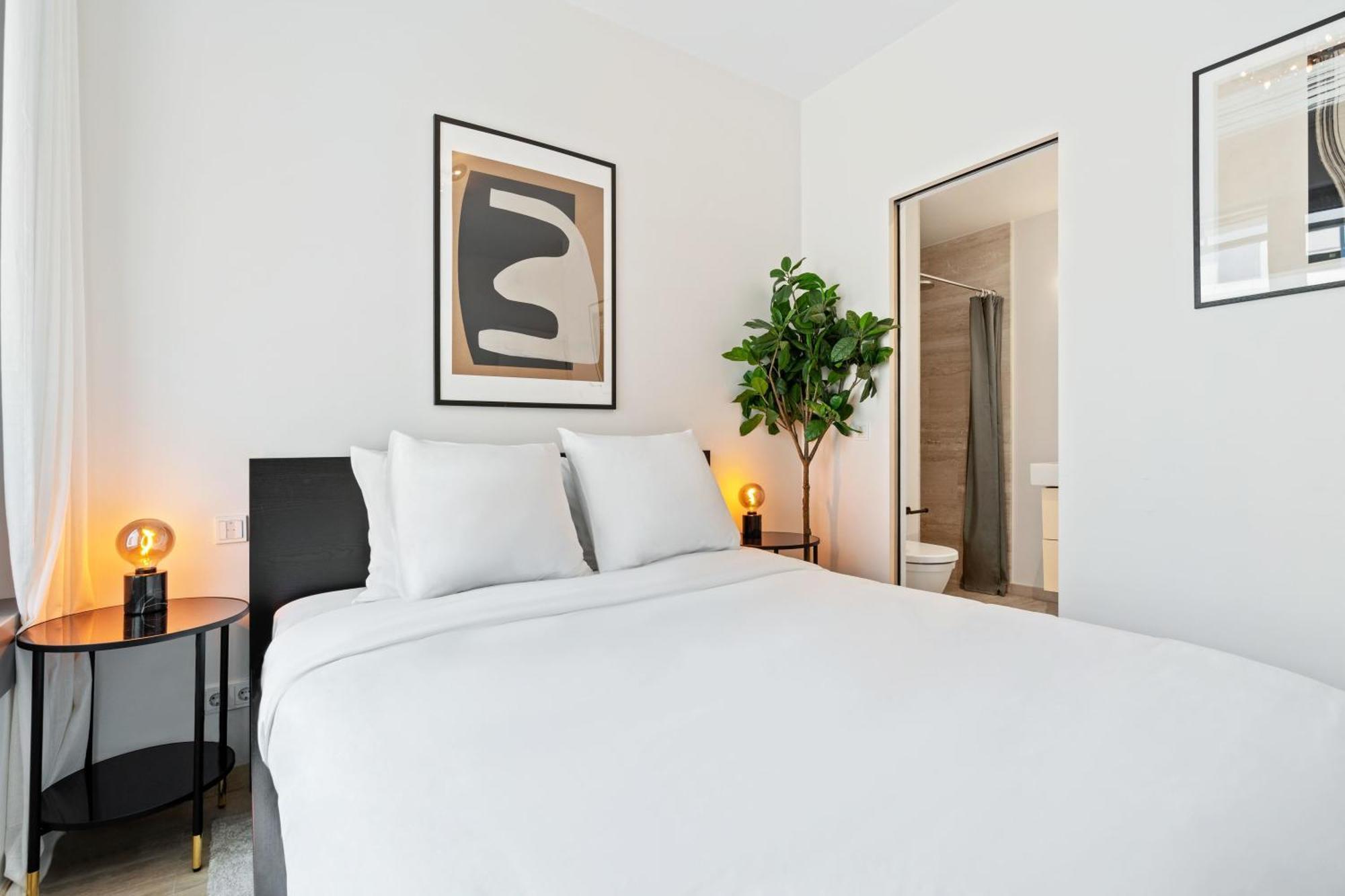 Elegant 2Br With Balcony In Heart Of Luxembourg Appartement Buitenkant foto