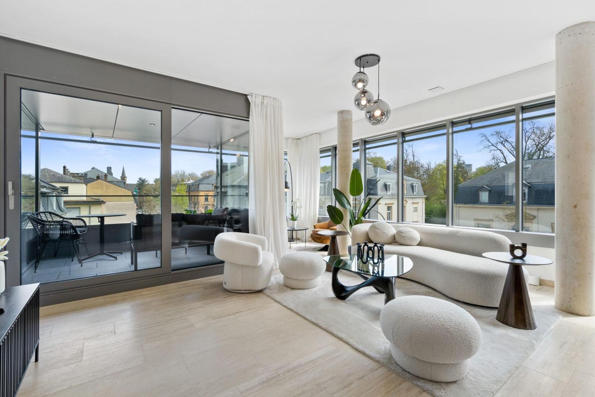 Elegant 2Br With Balcony In Heart Of Luxembourg Appartement Buitenkant foto