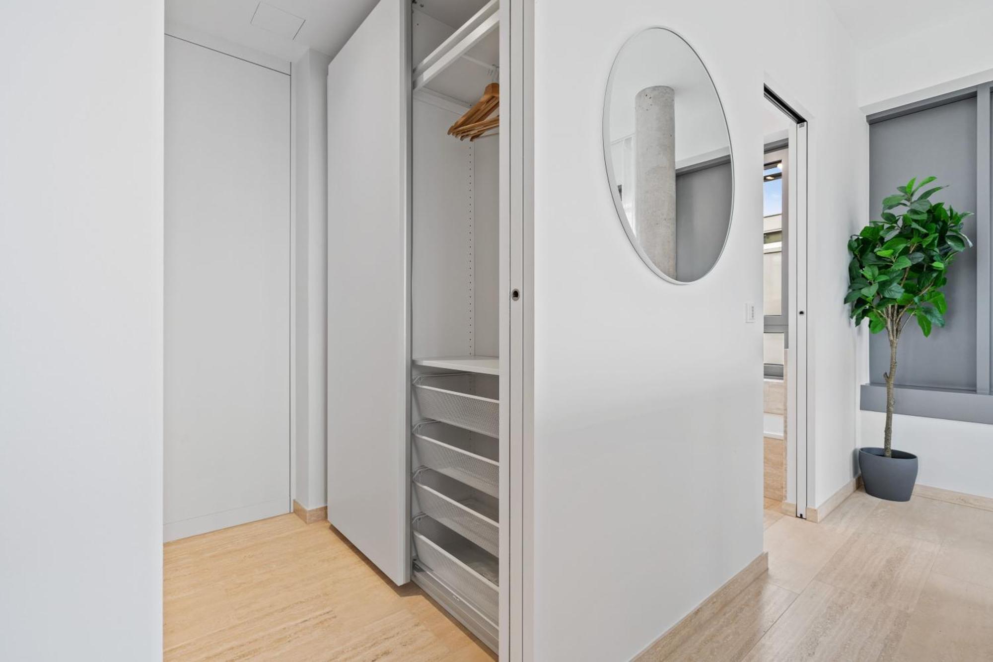 Elegant 2Br With Balcony In Heart Of Luxembourg Appartement Buitenkant foto