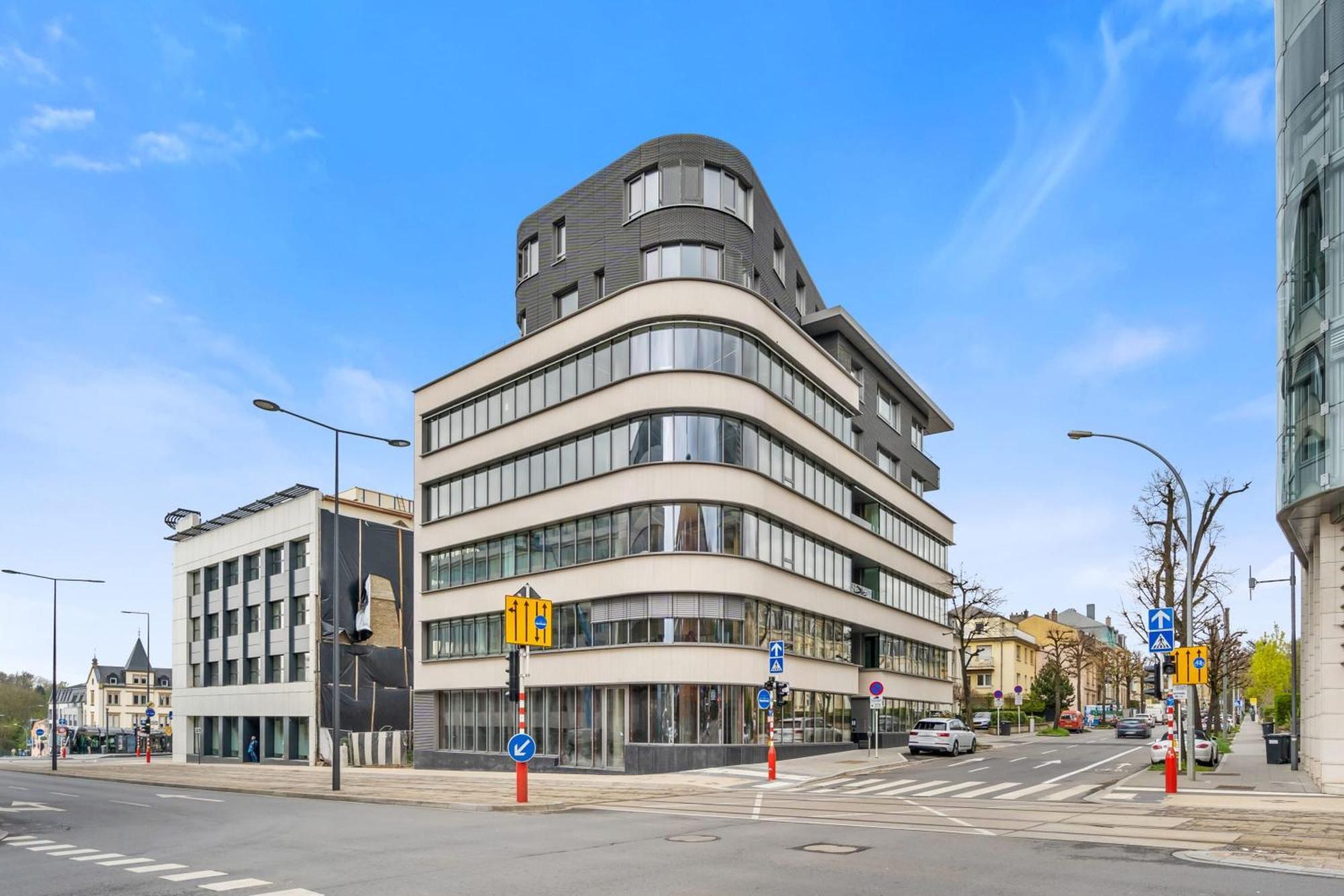 Elegant 2Br With Balcony In Heart Of Luxembourg Appartement Buitenkant foto