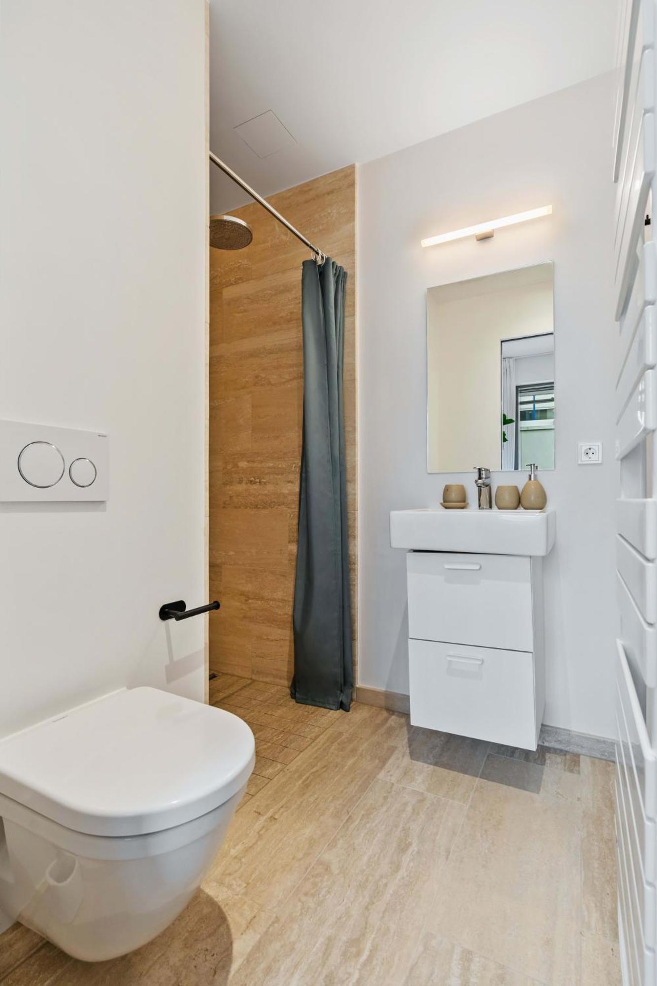 Elegant 2Br With Balcony In Heart Of Luxembourg Appartement Buitenkant foto