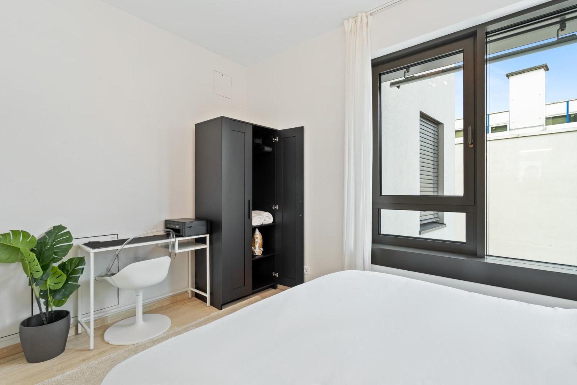 Elegant 2Br With Balcony In Heart Of Luxembourg Appartement Buitenkant foto
