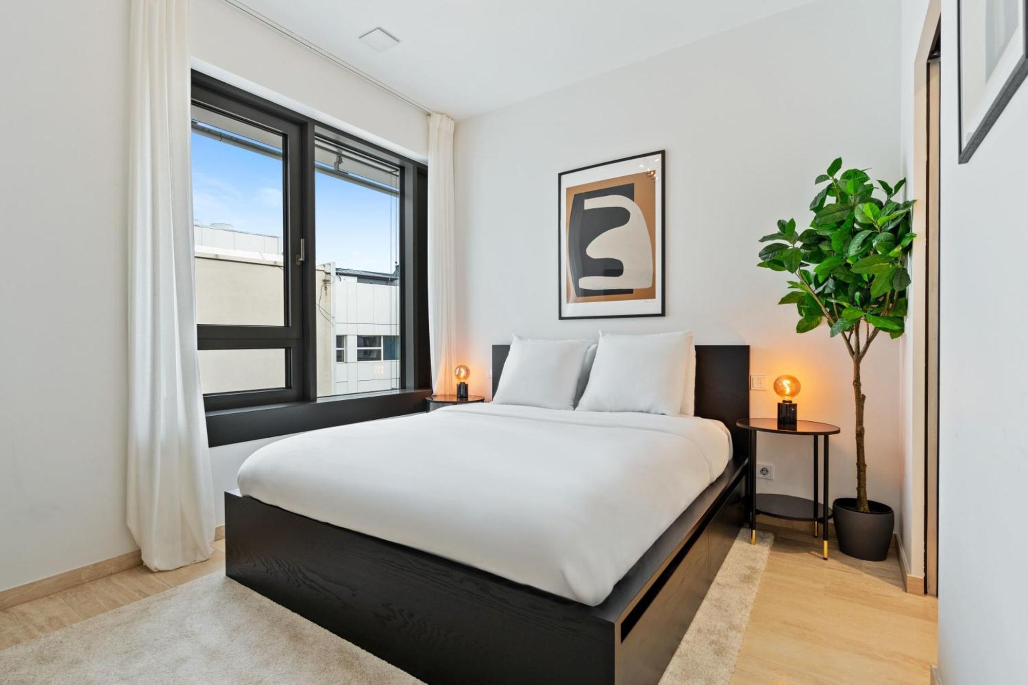 Elegant 2Br With Balcony In Heart Of Luxembourg Appartement Buitenkant foto